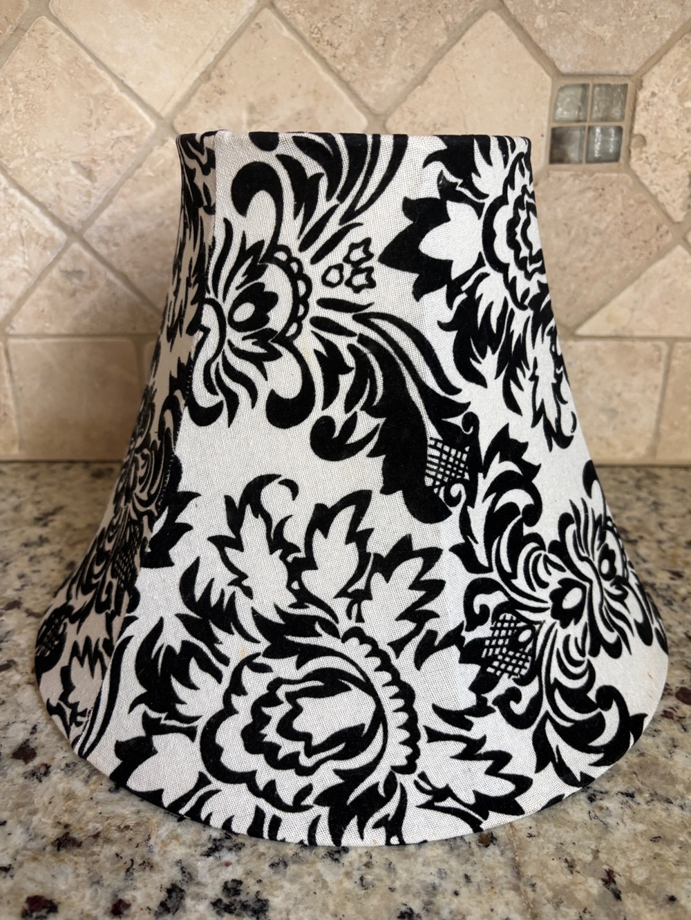 Vintage Dale Tiffany Black White Damask Lam Shade
